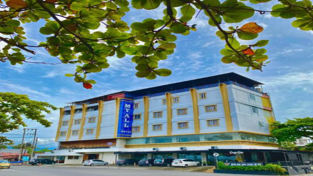 Hotel My All Padang: Destinasi Menginap Modern di Jantung Kota